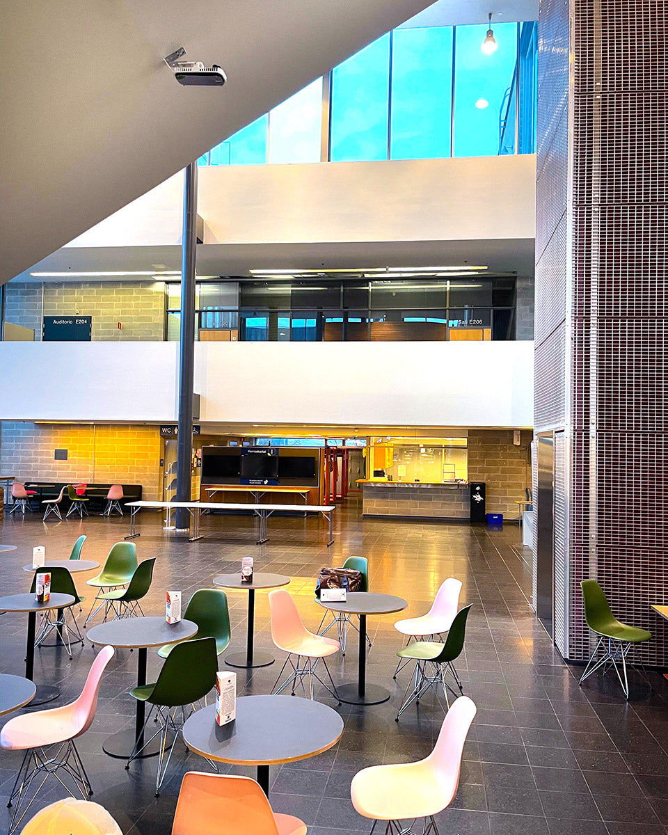 Työpisteen varausjärjestelmä