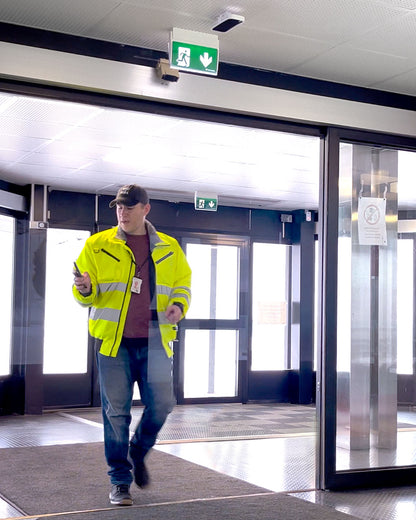 Käyttöasteen raportointi kuukausipalveluna