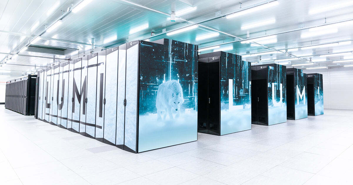 ln_lumi_5_cabinets-Mar-20-2026-12-58-03-8363-PM